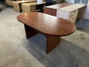 Oval conference / Meeting table