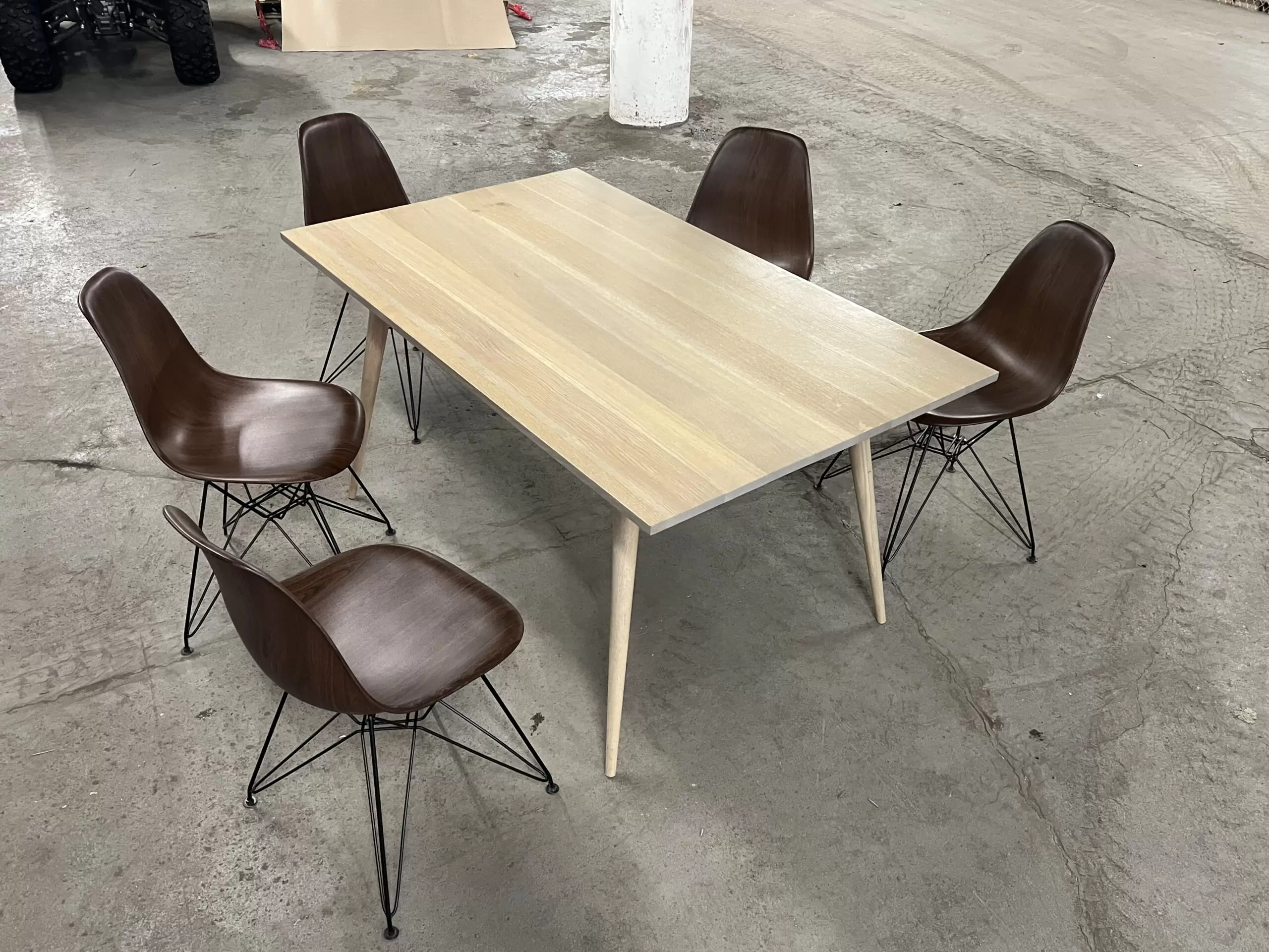 Modern Table Set w/ Chairs